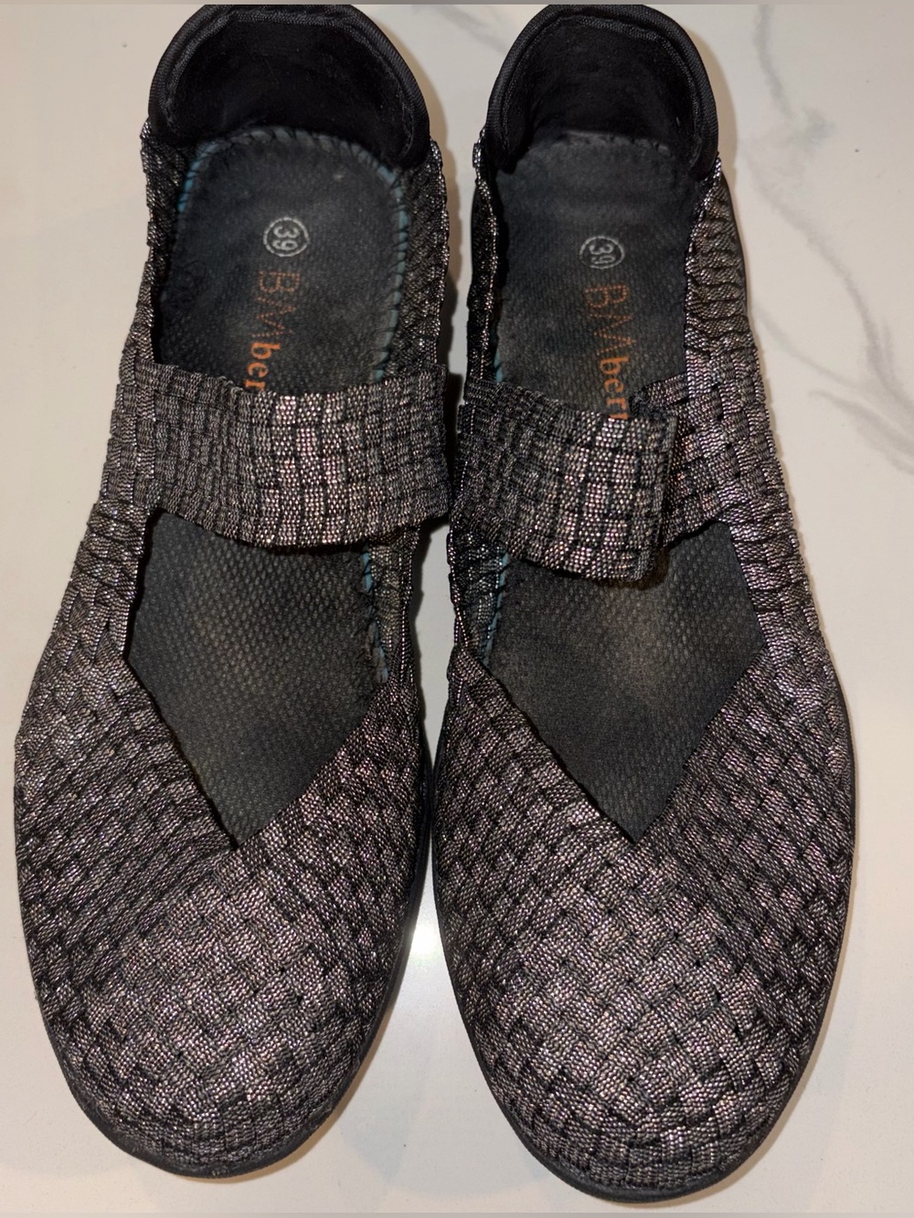 BM Bernie Mev Women Silver Metallic Mary Jane 39 US 9 Shoe
